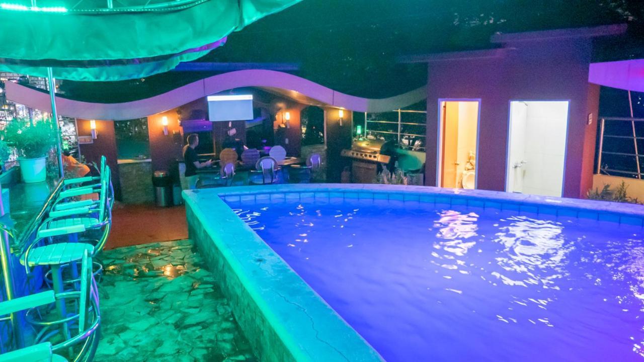 Fields Palace Hotel Angeles Zewnętrze zdjęcie